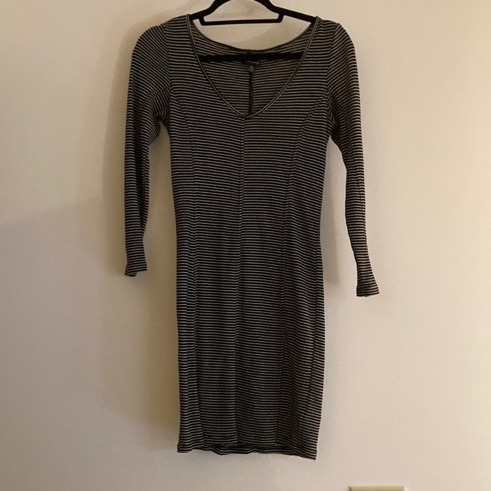 AE BLACK STRIPED SWEATER DRESS